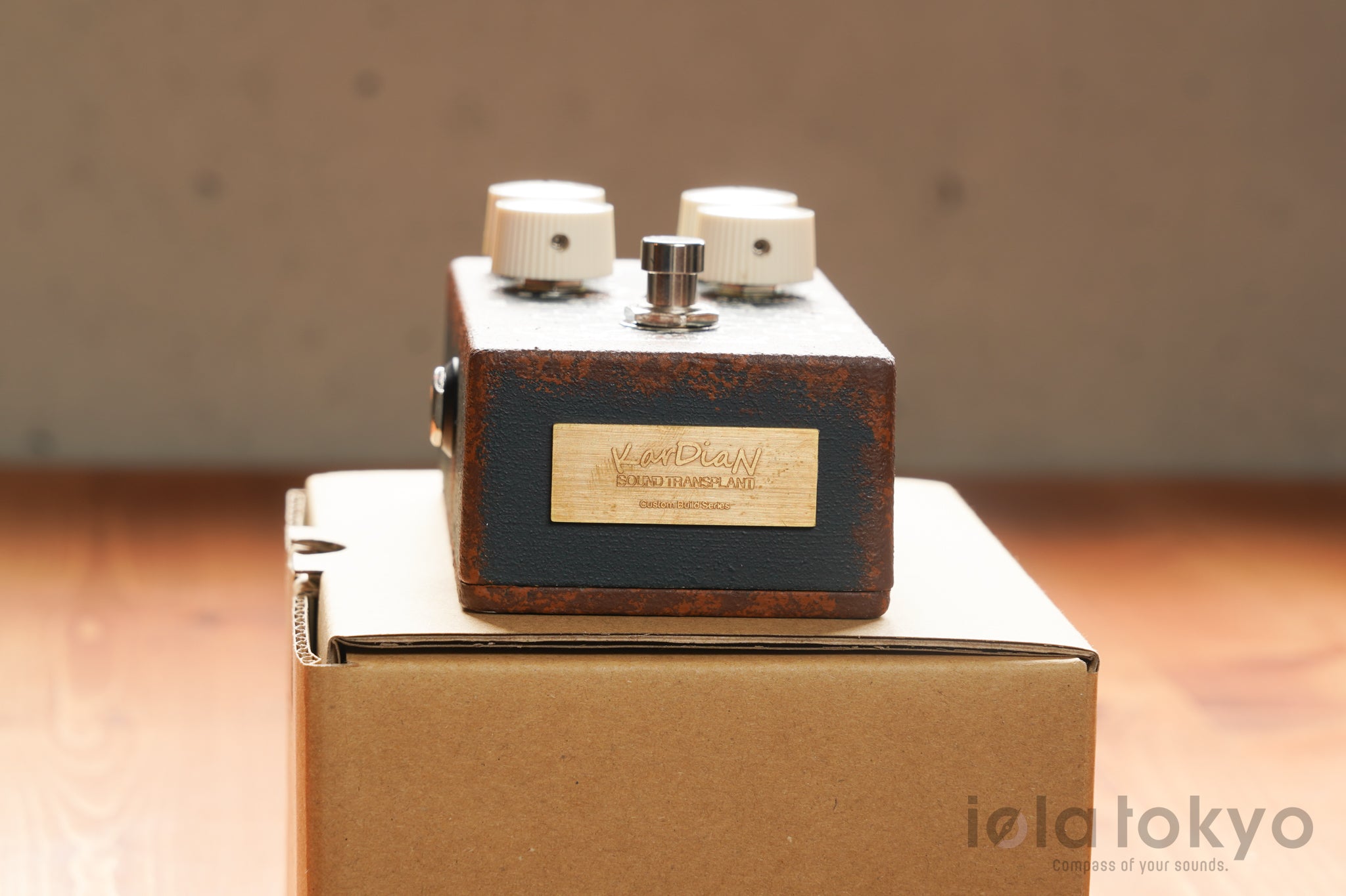KarDiaN CHCl3 "Chloroform"