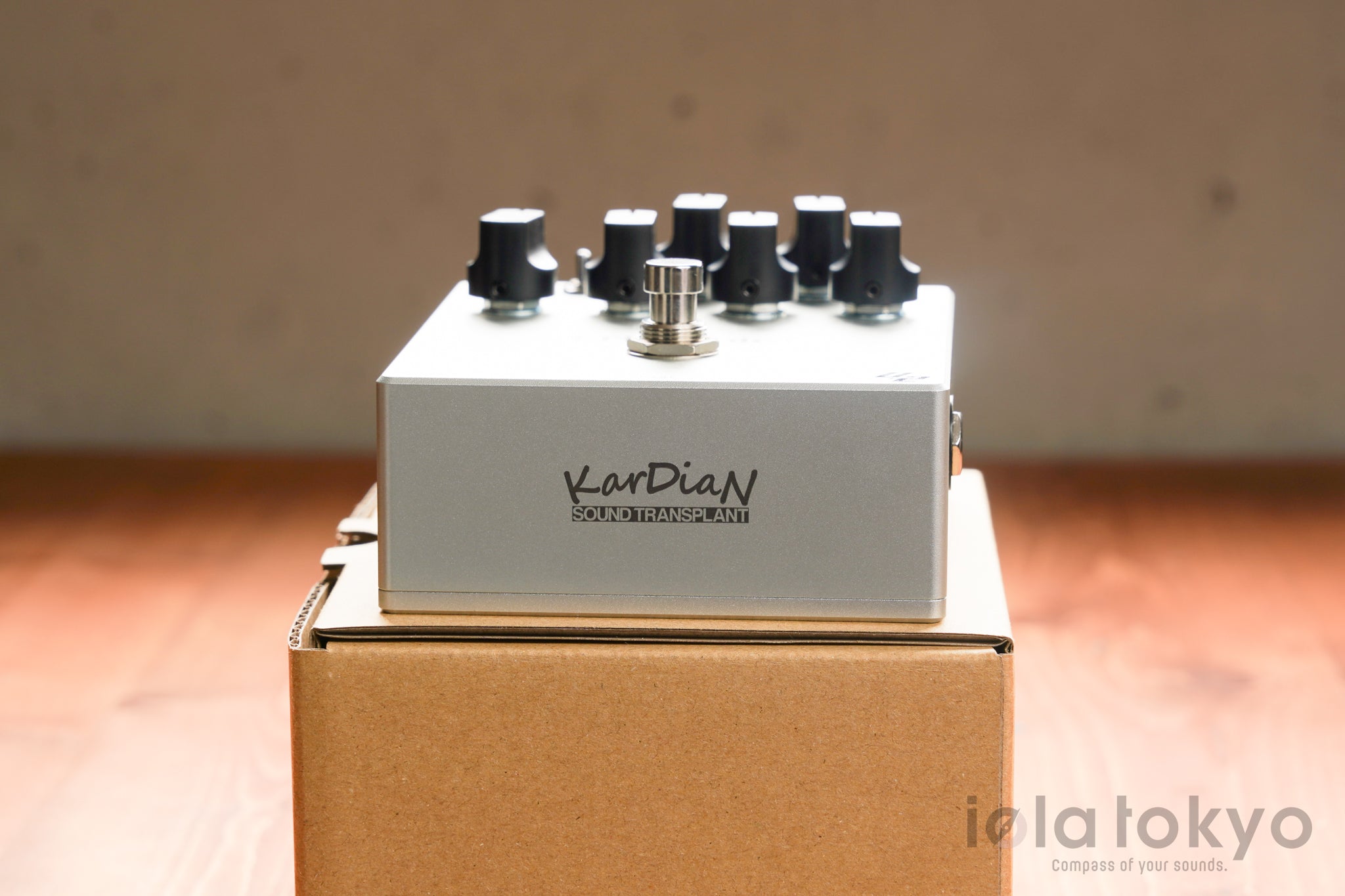 KarDiaN titania v2