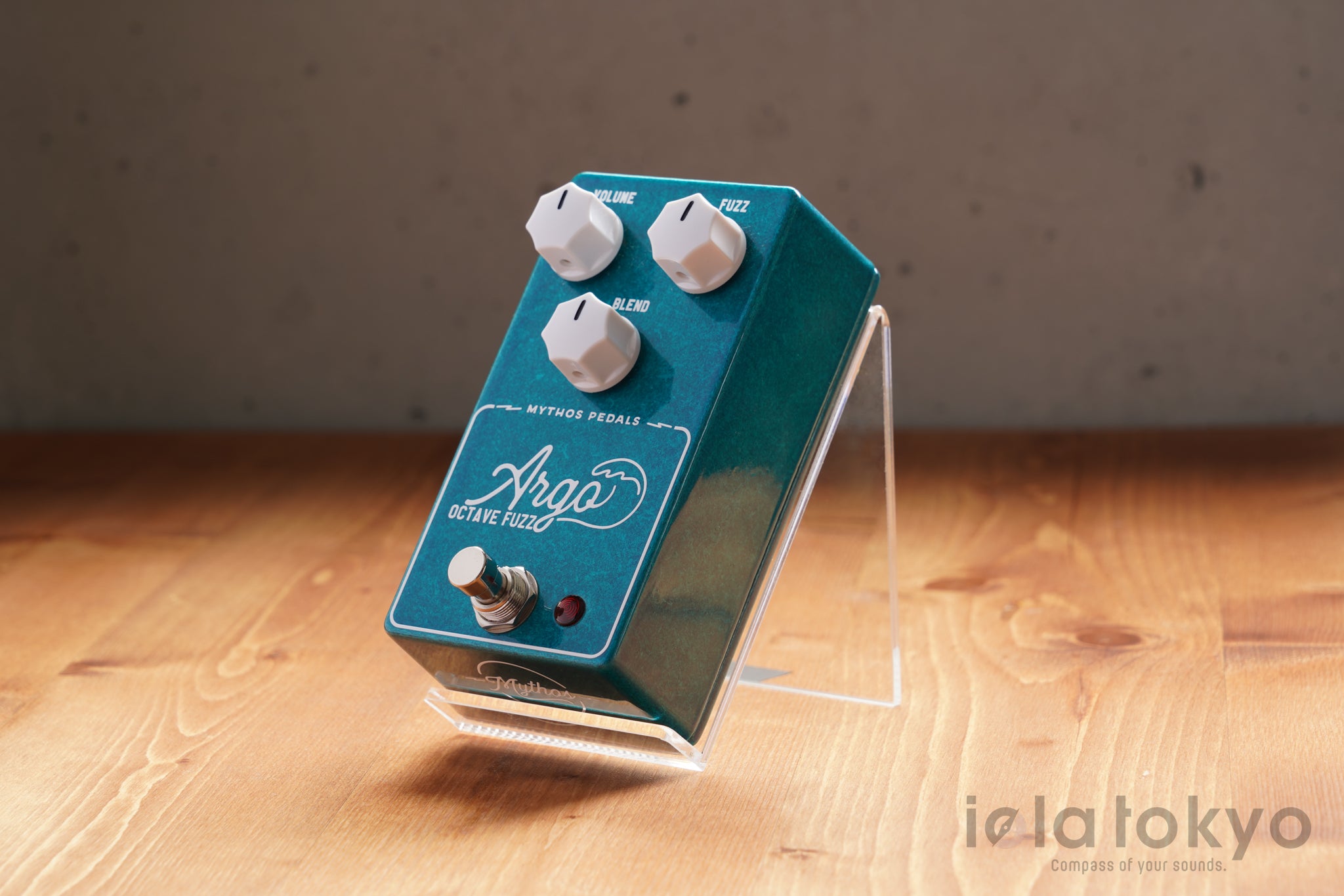 Mythos Pedals Argo Octave fuzz | iola tokyo