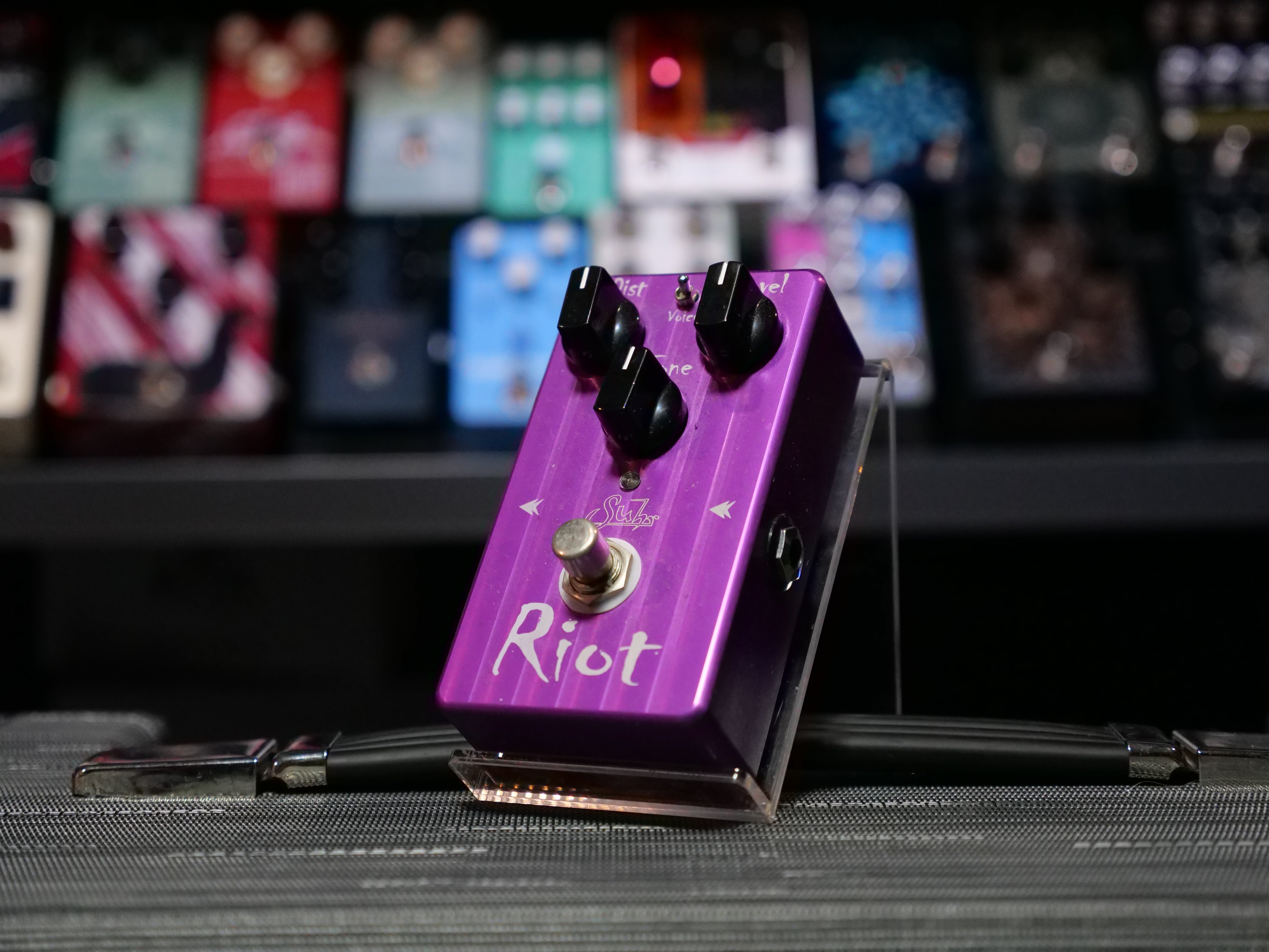 【USED】Riot