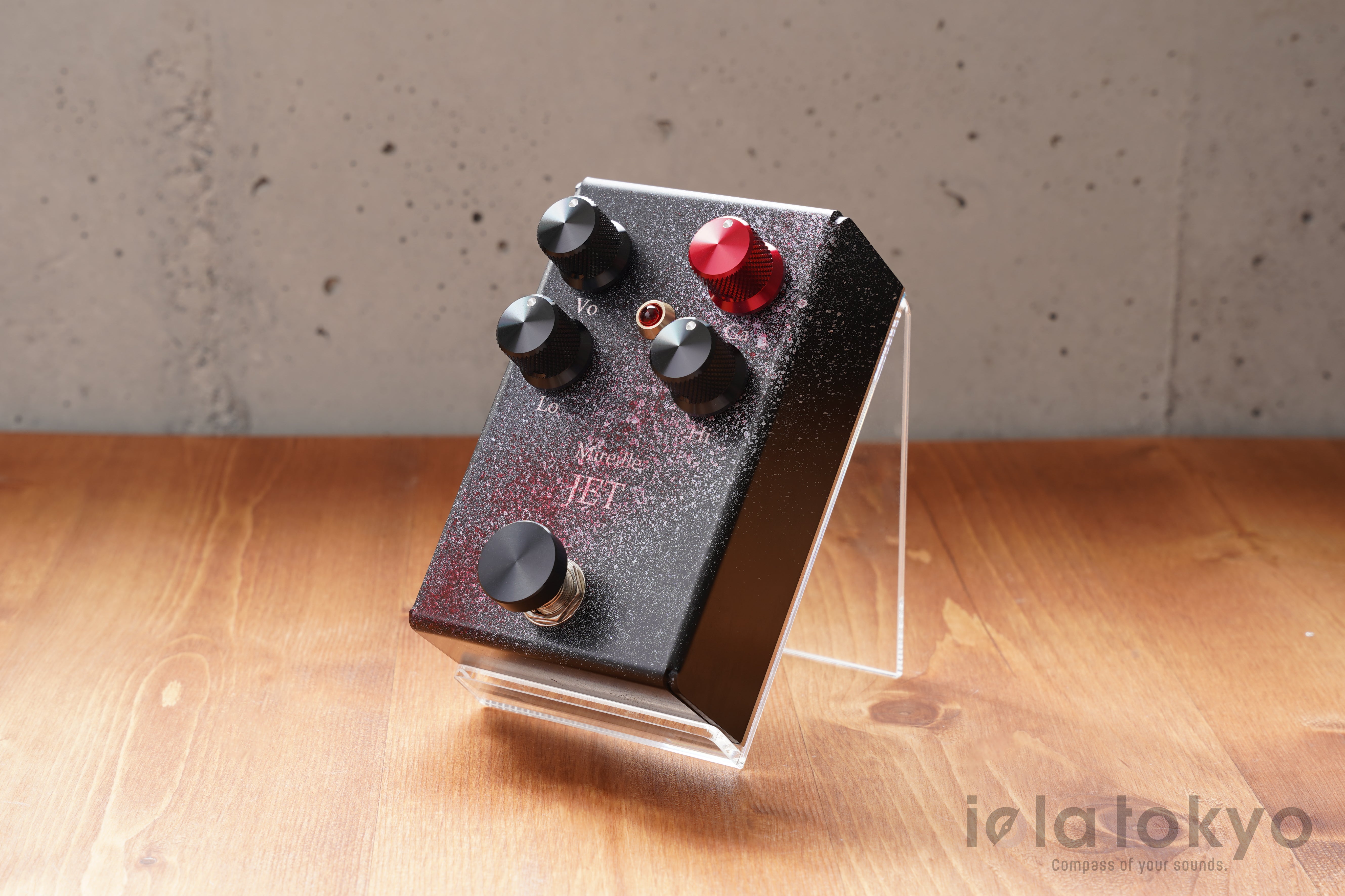 Mireille / JET Distortion