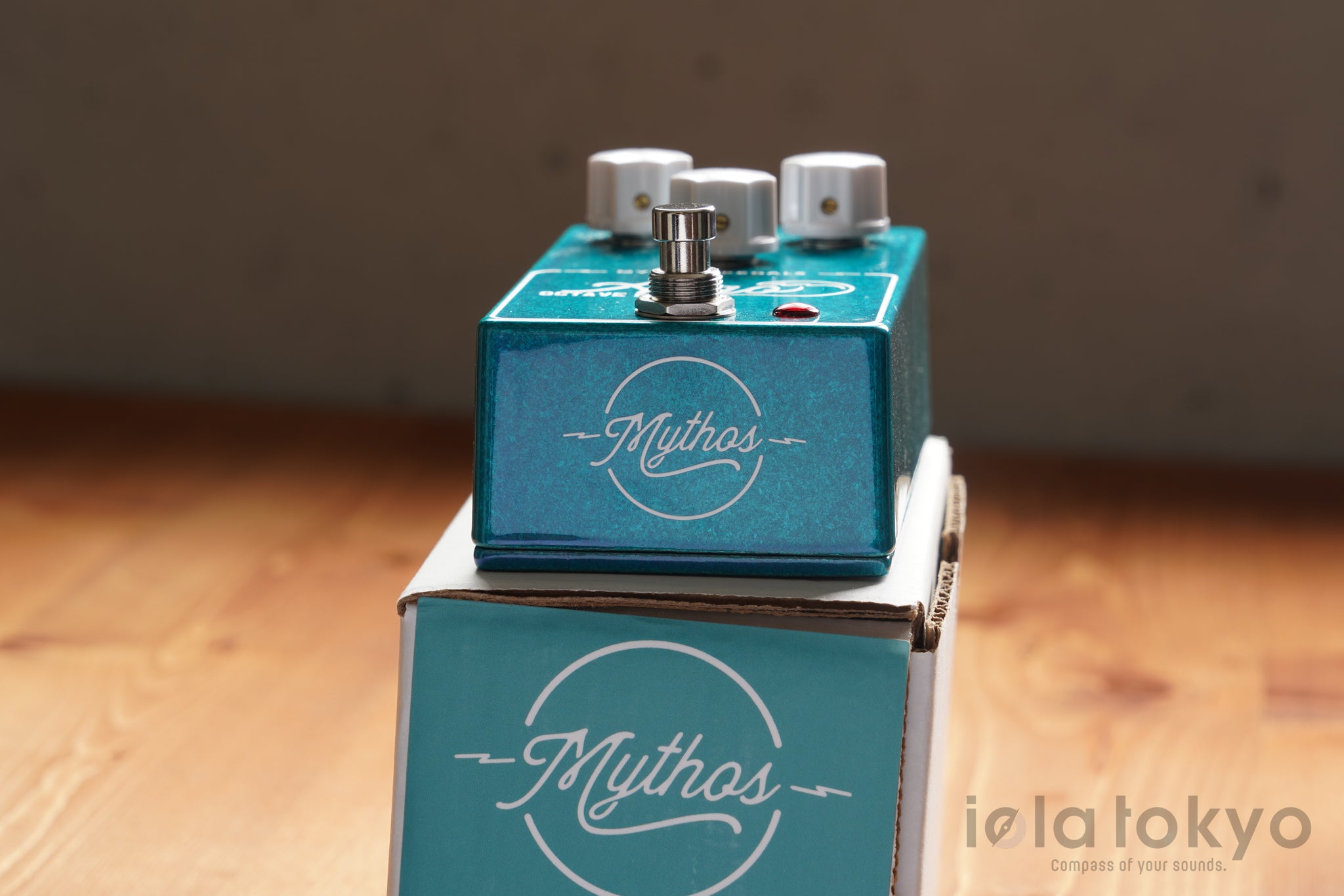 Mythos Pedals Argo Octave fuzz