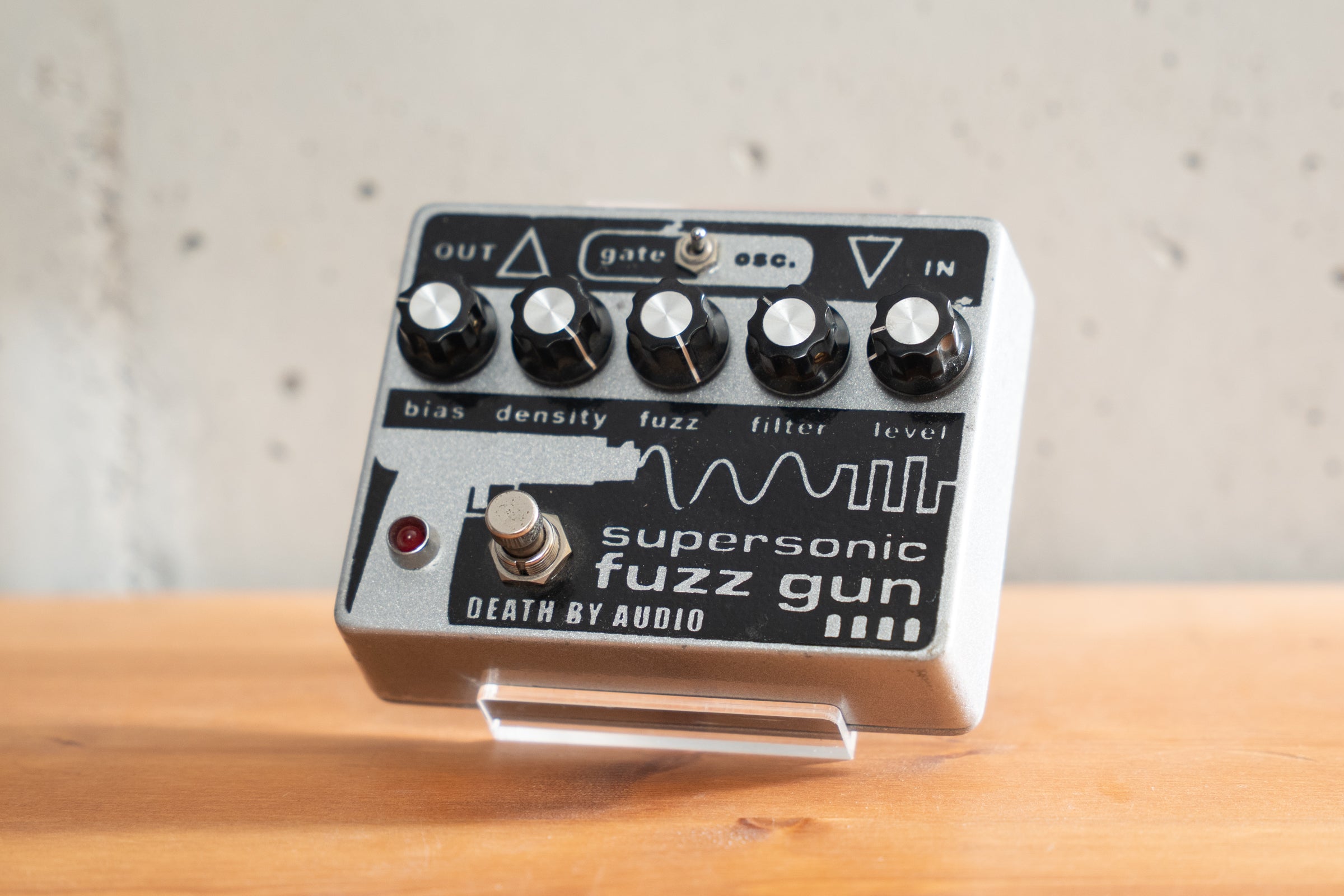 【USED】supersonic fuzz gun
